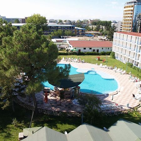 Balaton Hotel Slăntjev Brjag Exteriör bild
